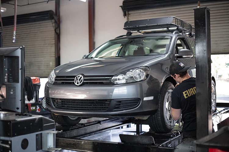 Volkswagen Jetta Service and Repair